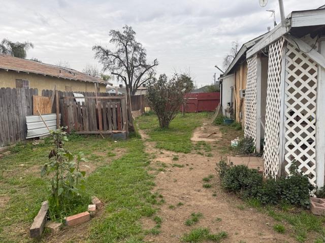 3039 E Hedges Avenue, Fresno, CA, 93703