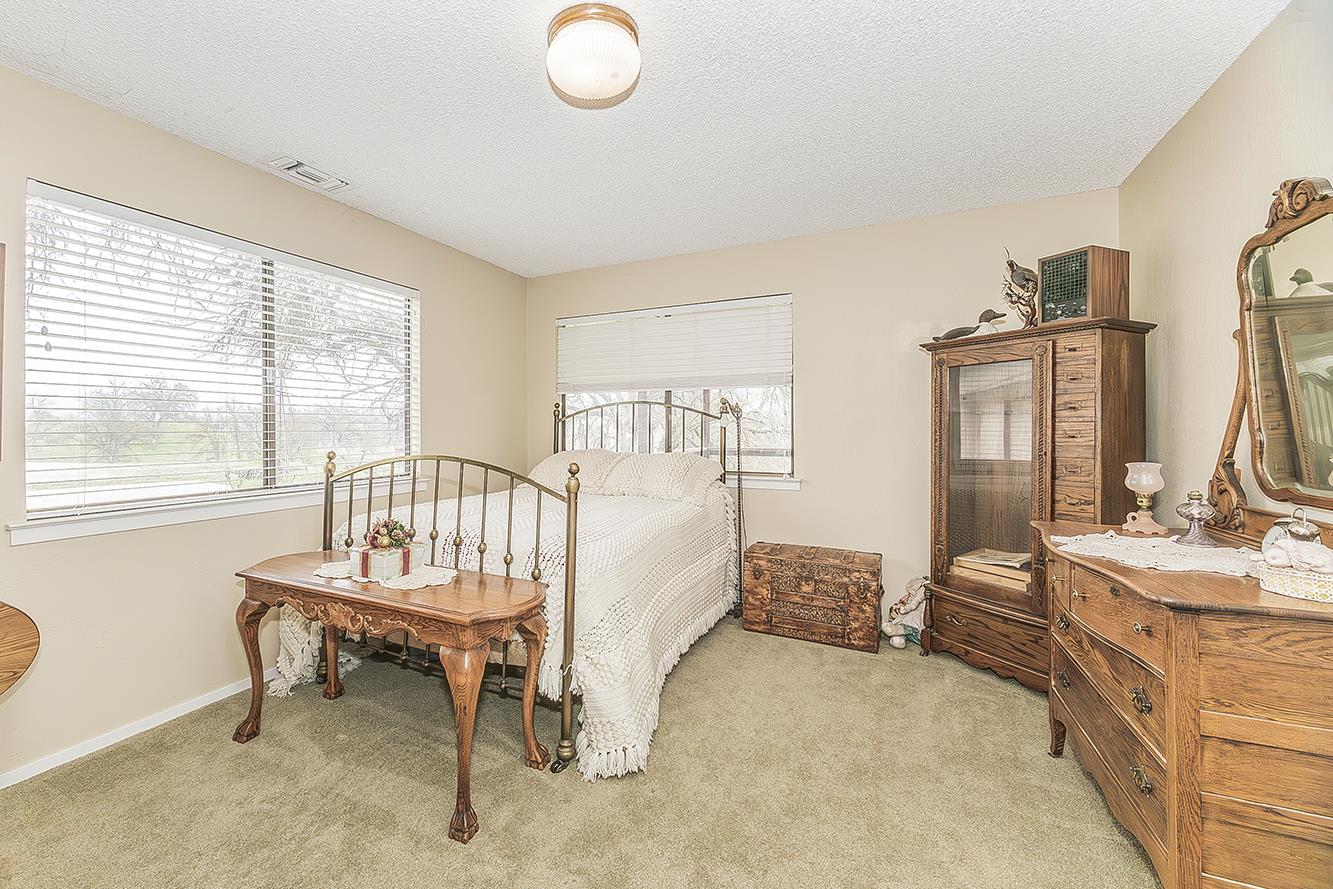 10562 Millerton Road, Clovis, CA, 93619