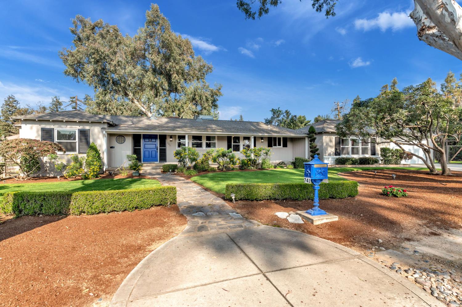 17617 W Belmont Avenue, Kerman, CA, 93630