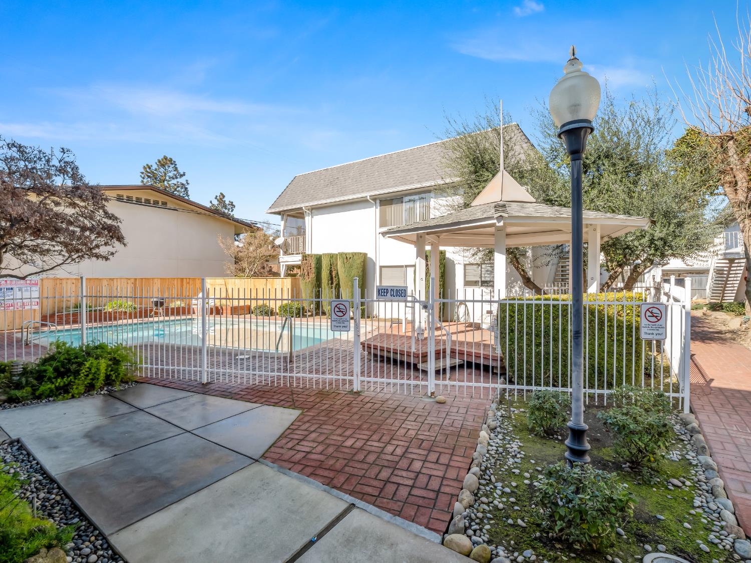 Multi Family in Fresno - photo 3