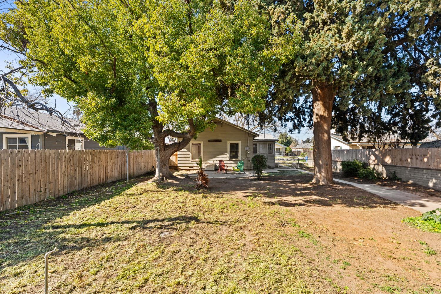 1336 N Del Mar Avenue, Fresno, CA, 93728