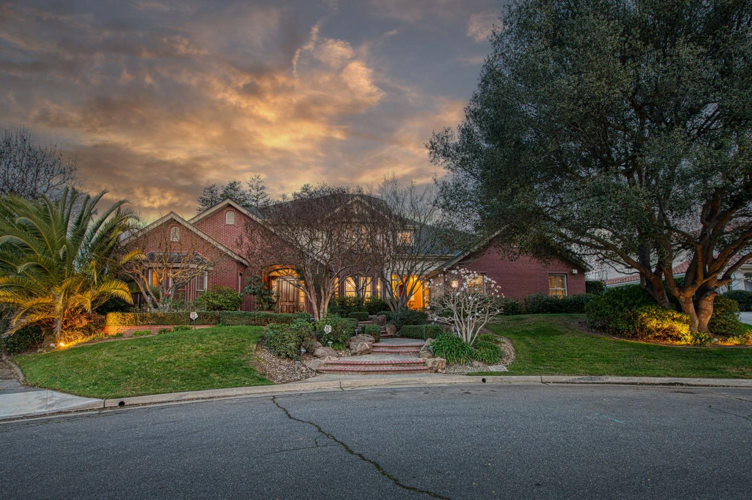 6386 N Forkner Avenue, Fresno, CA, 93711