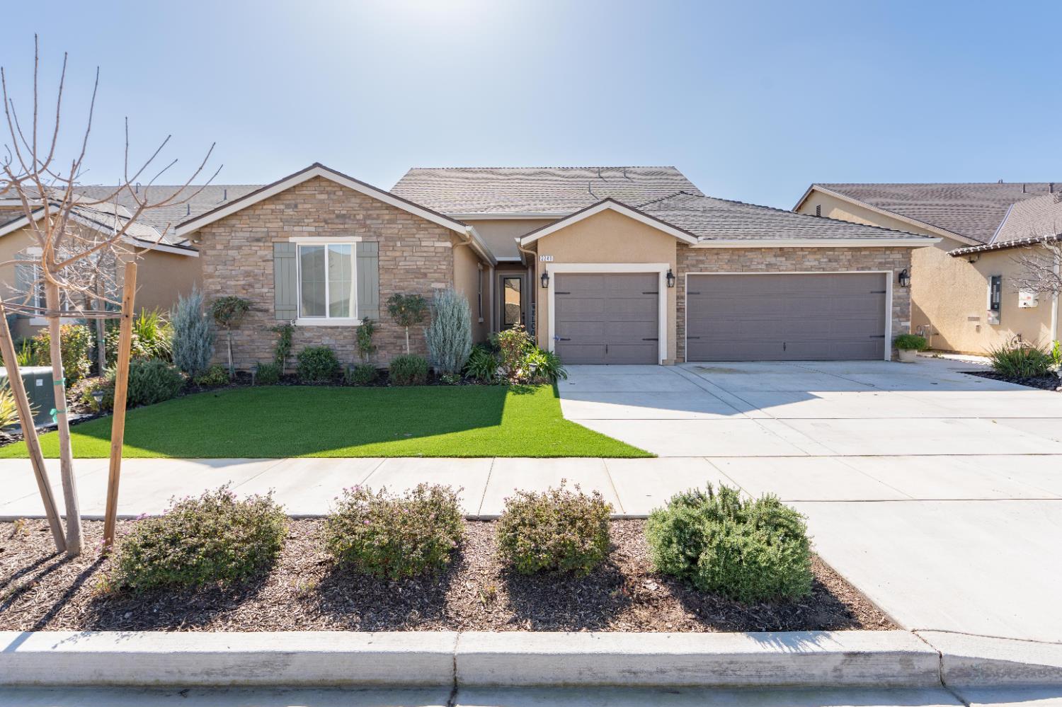 802 Reisling Lane, Coalinga, CA, 93210