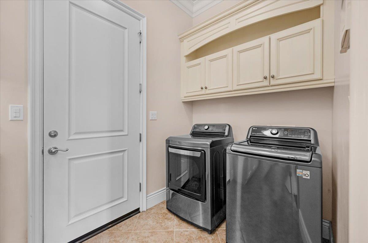 11350 N Glencastle Way, Fresno, CA, 93730