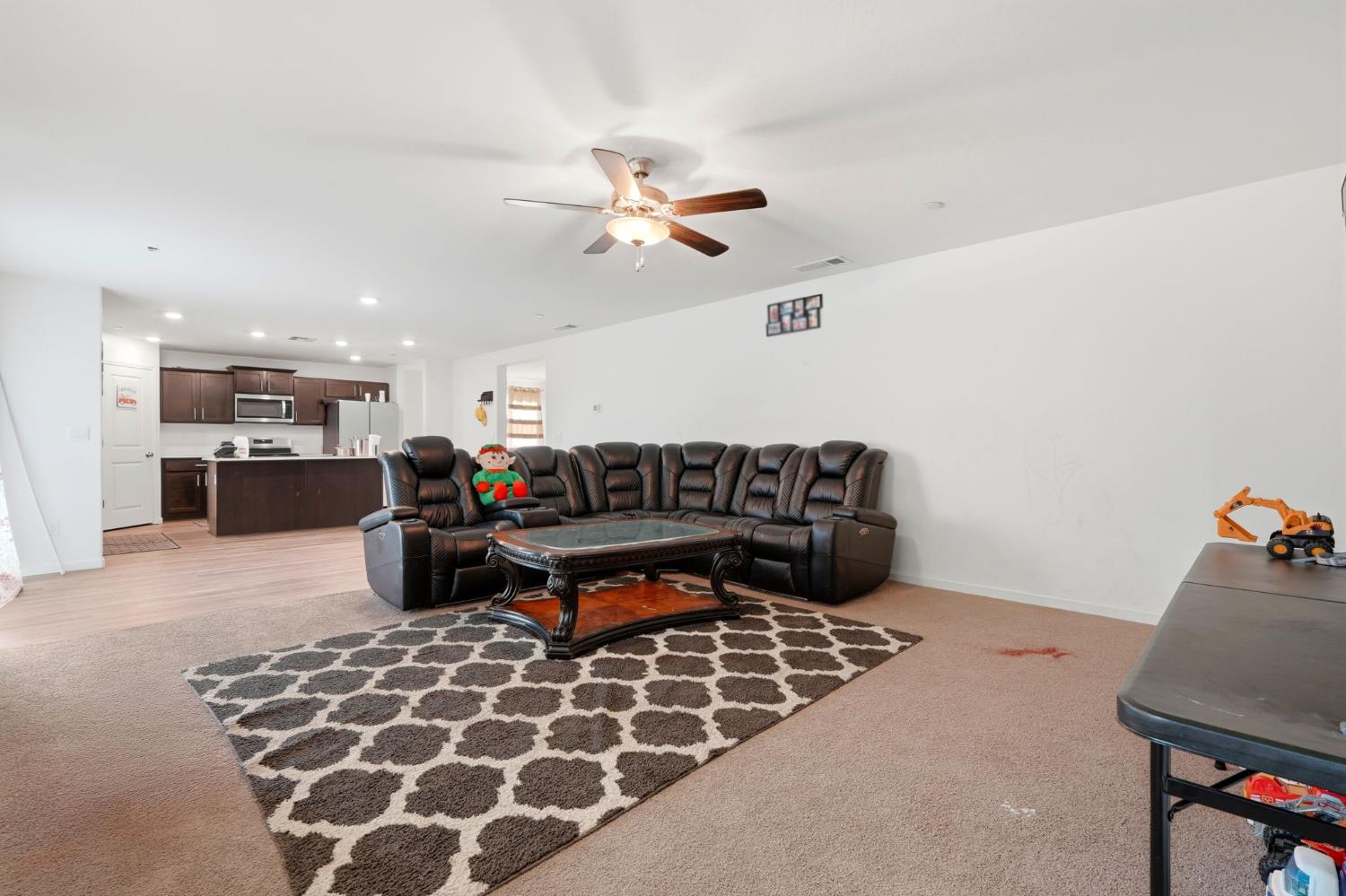 2456 Wolf Creek Place, Tulare, CA, 93274