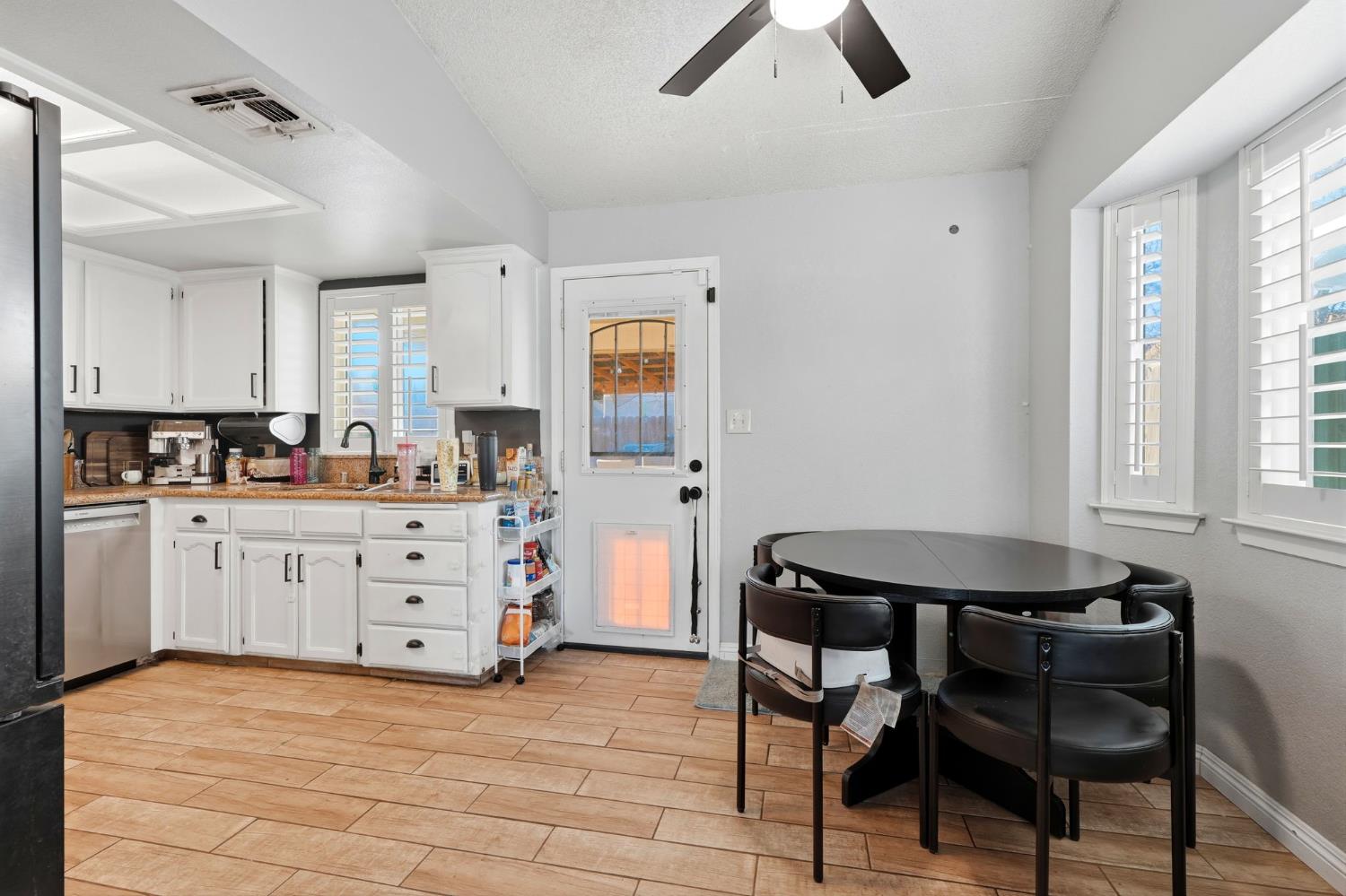 4297 W Brown Avenue, Fresno, CA, 93722