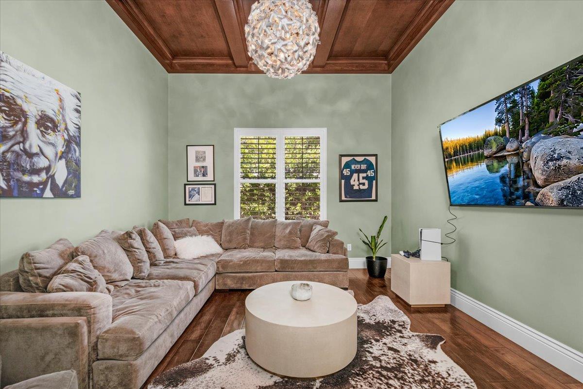 11350 N Glencastle Way, Fresno, CA, 93730