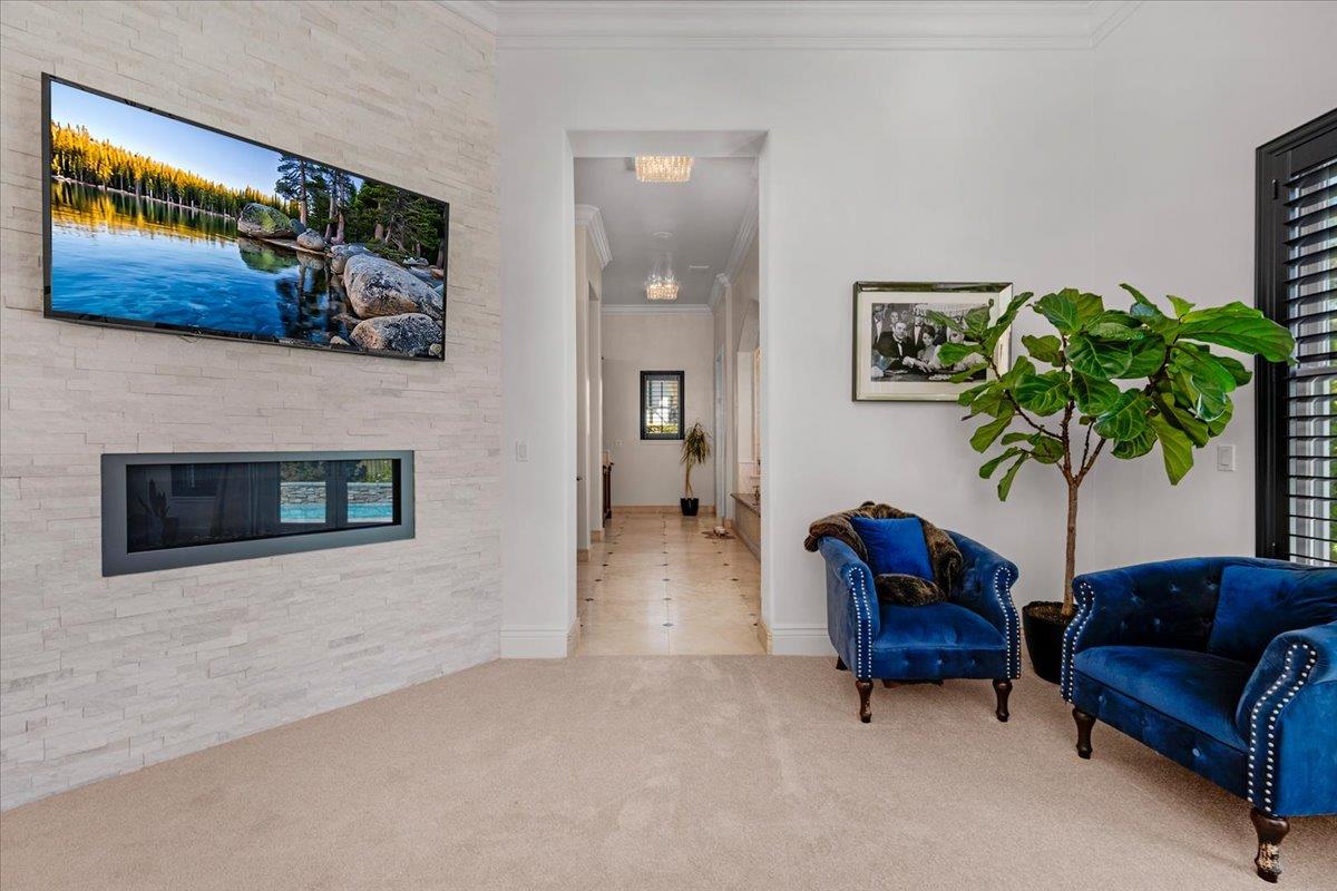 11350 N Glencastle Way, Fresno, CA, 93730