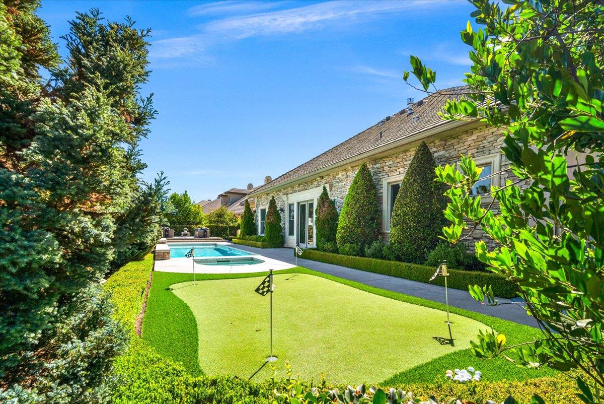 11350 N Glencastle Way, Fresno, CA, 93730