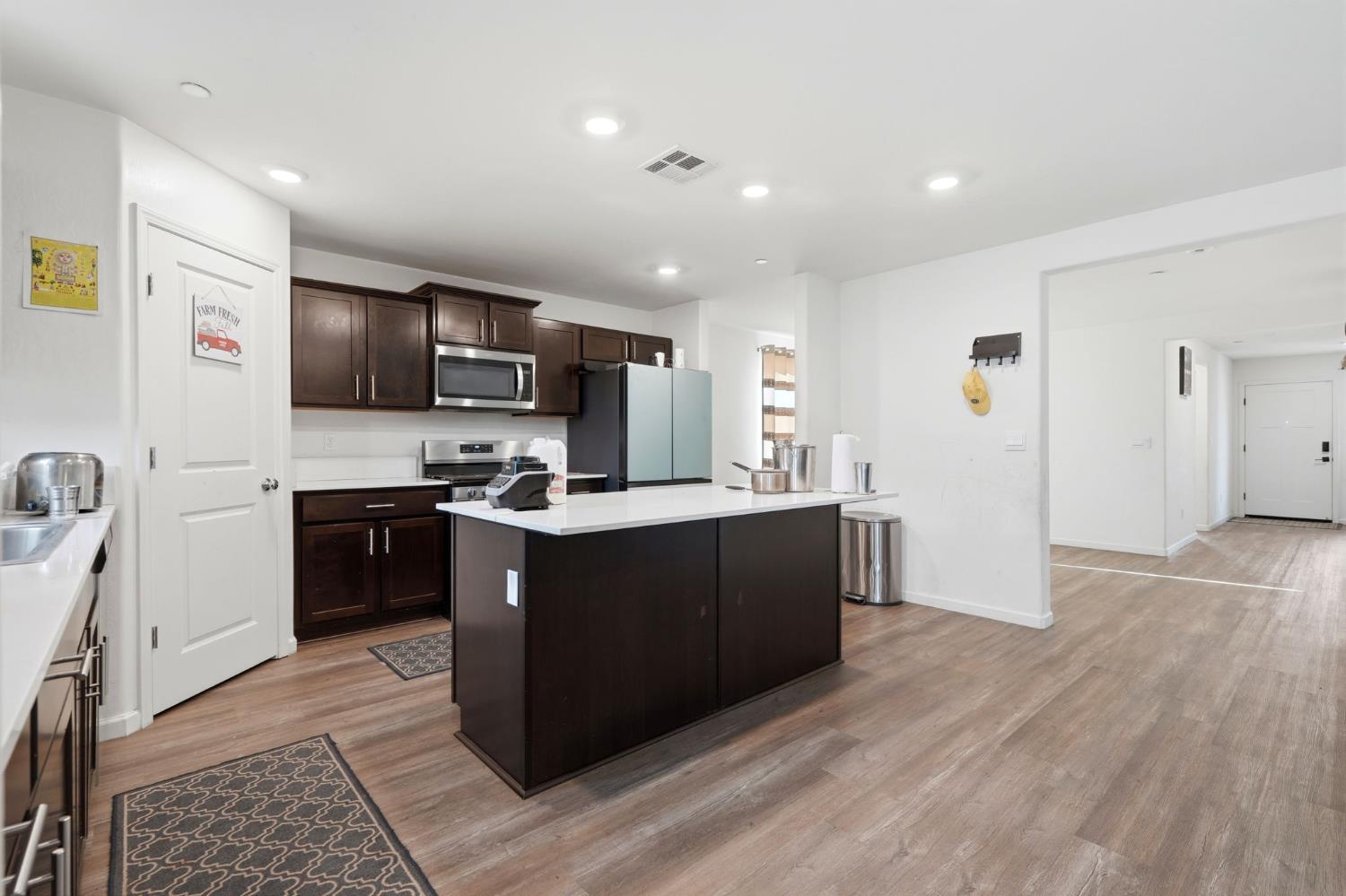 2456 Wolf Creek Place, Tulare, CA, 93274