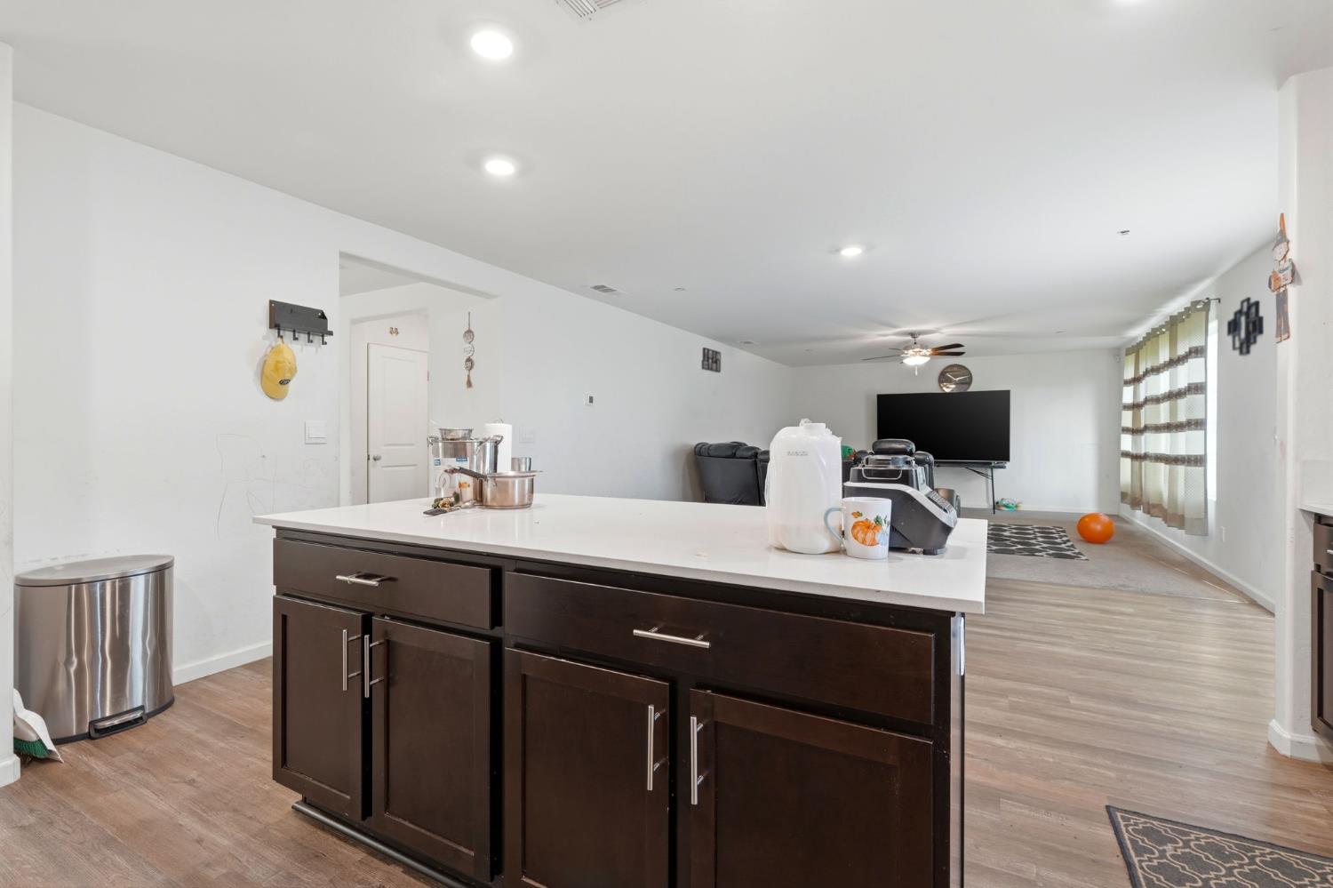 2456 Wolf Creek Place, Tulare, CA, 93274