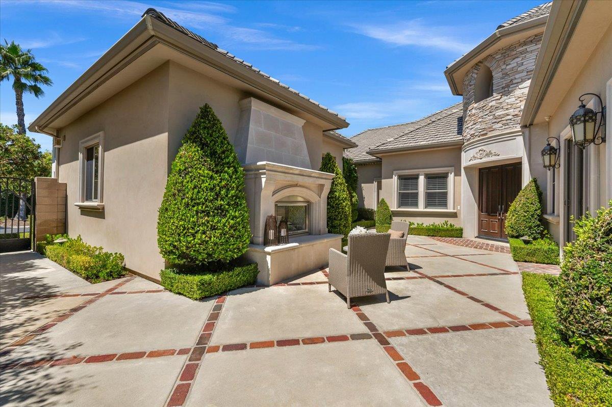 11350 N Glencastle Way, Fresno, CA, 93730