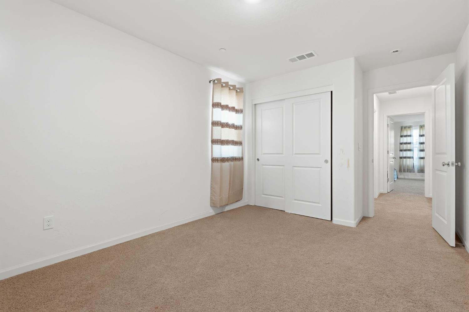 2456 Wolf Creek Place, Tulare, CA, 93274