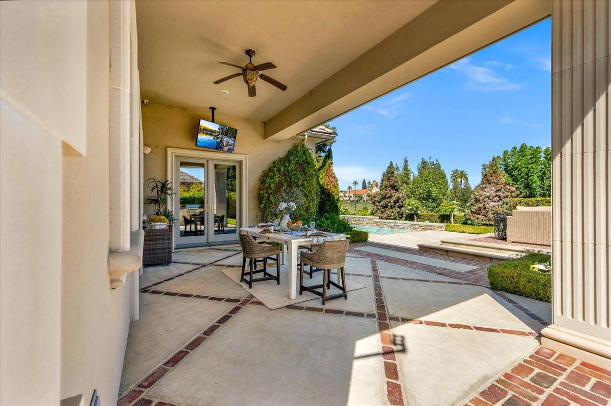 11350 N Glencastle Way, Fresno, CA, 93730