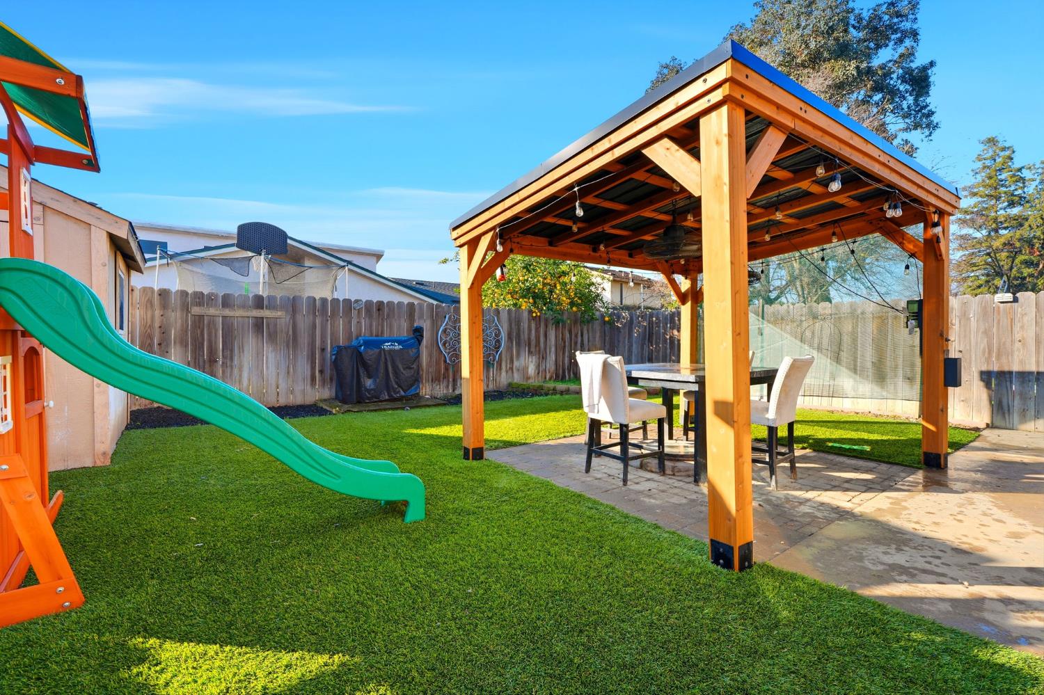 4297 W Brown Avenue, Fresno, CA, 93722