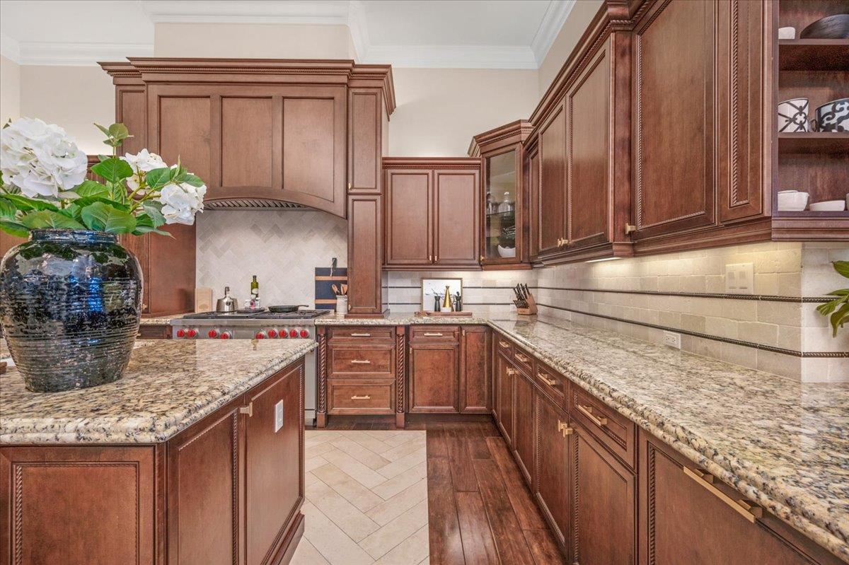 11350 N Glencastle Way, Fresno, CA, 93730