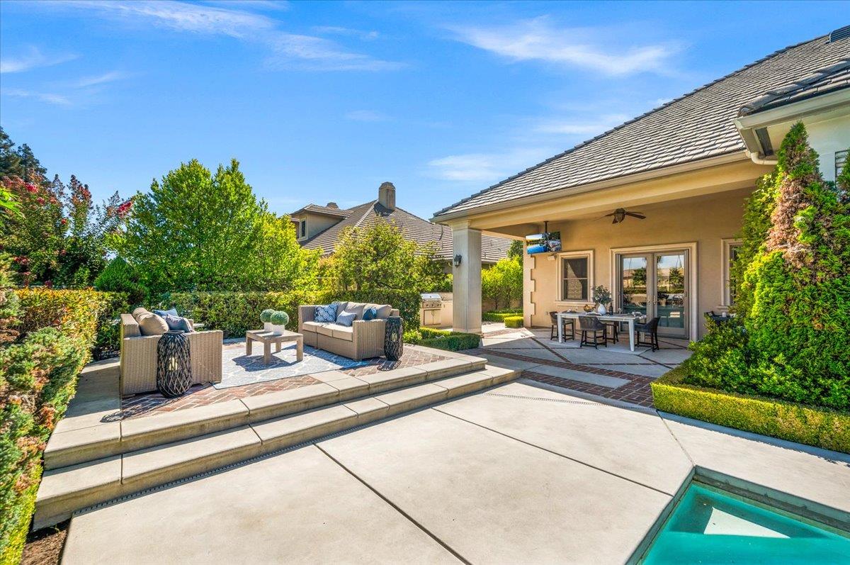 11350 N Glencastle Way, Fresno, CA, 93730