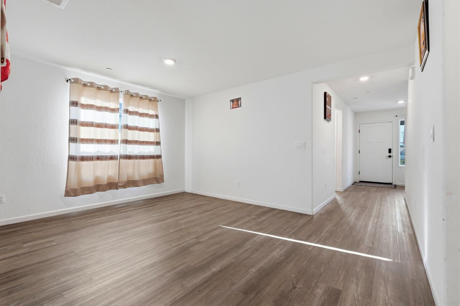 2456 Wolf Creek Place, Tulare, CA, 93274