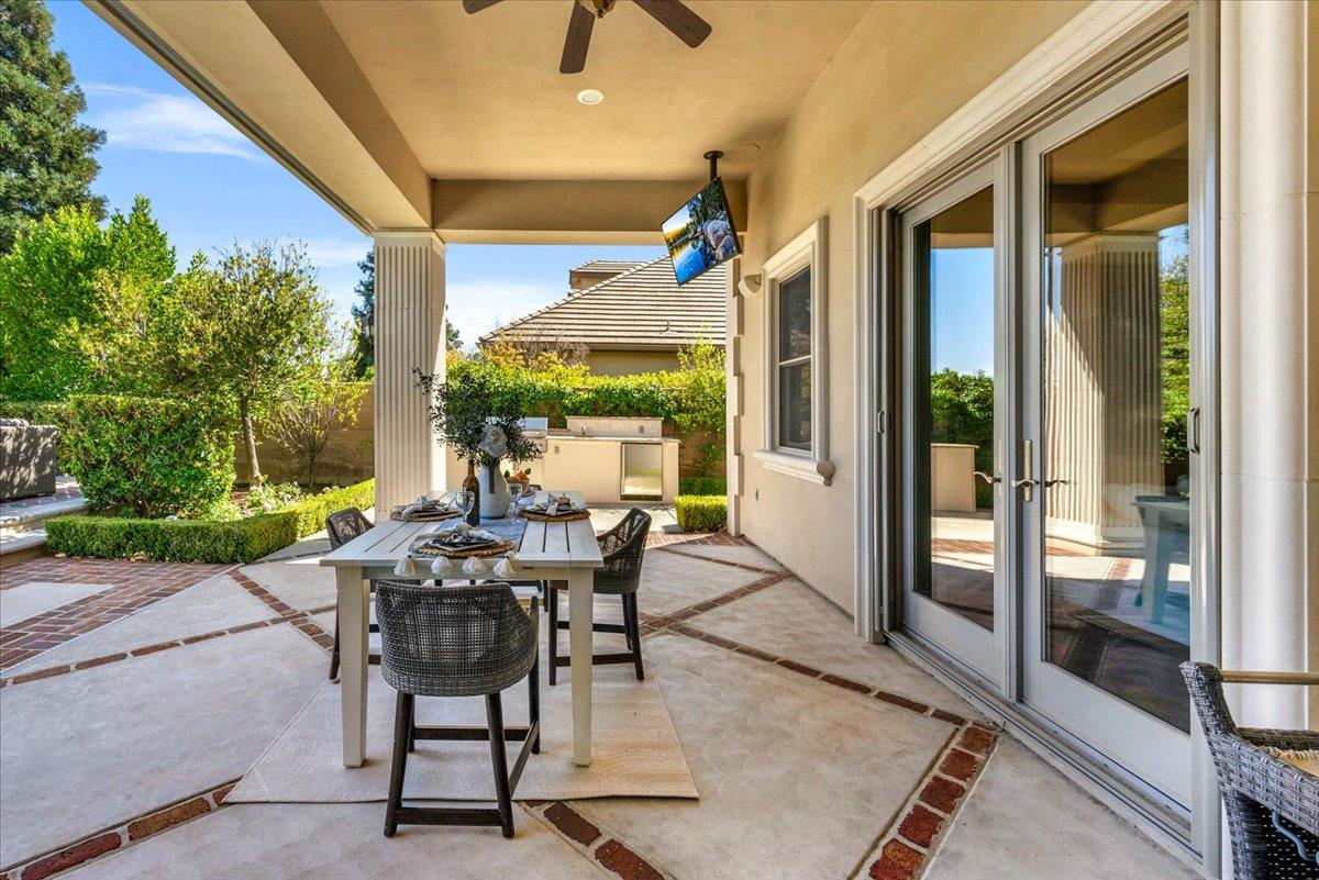 11350 N Glencastle Way, Fresno, CA, 93730