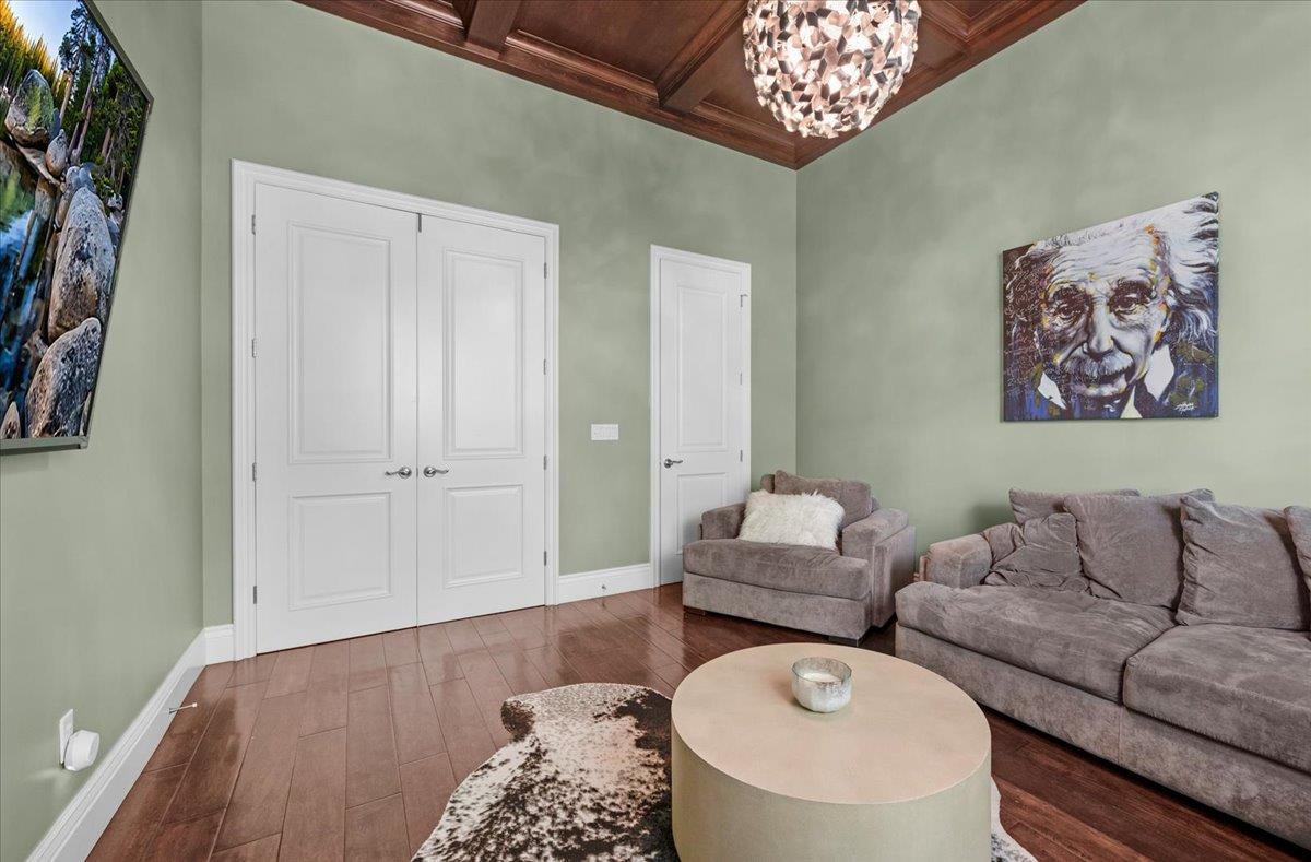 11350 N Glencastle Way, Fresno, CA, 93730