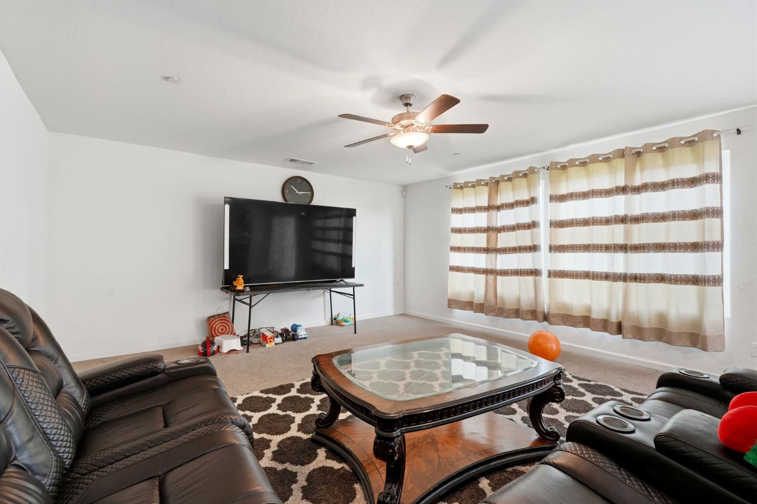 2456 Wolf Creek Place, Tulare, CA, 93274