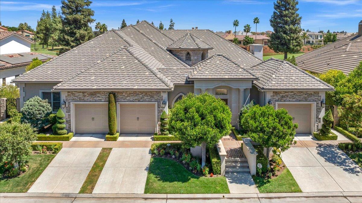 11350 N Glencastle Way, Fresno, CA, 93730