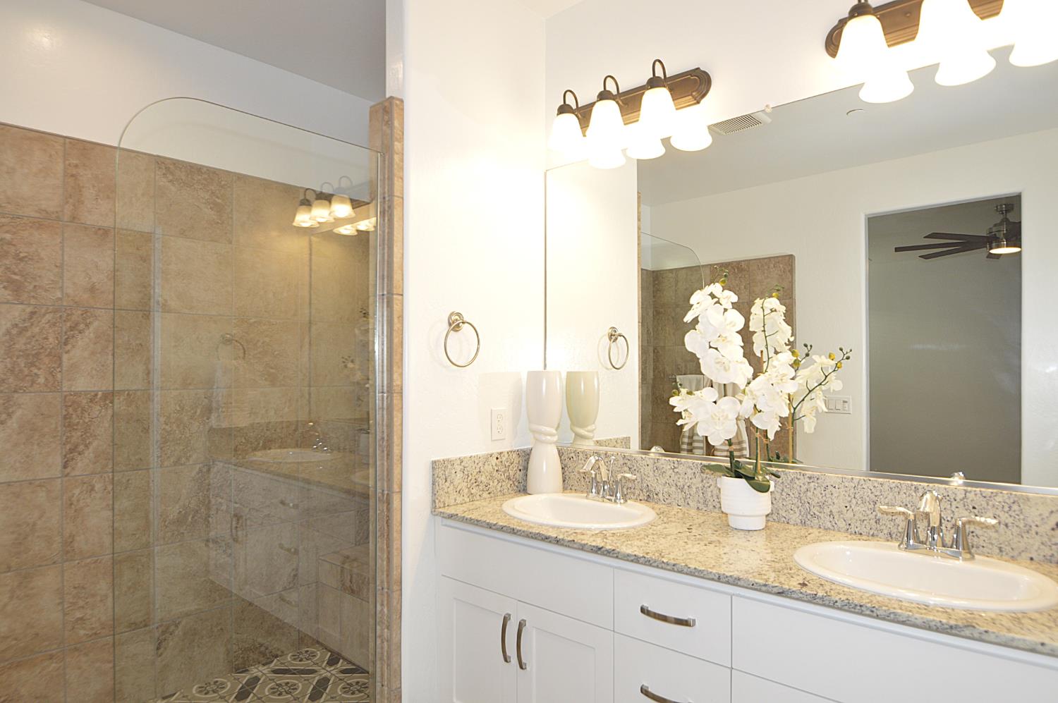 3412 W Venice, Visalia, CA, 93277