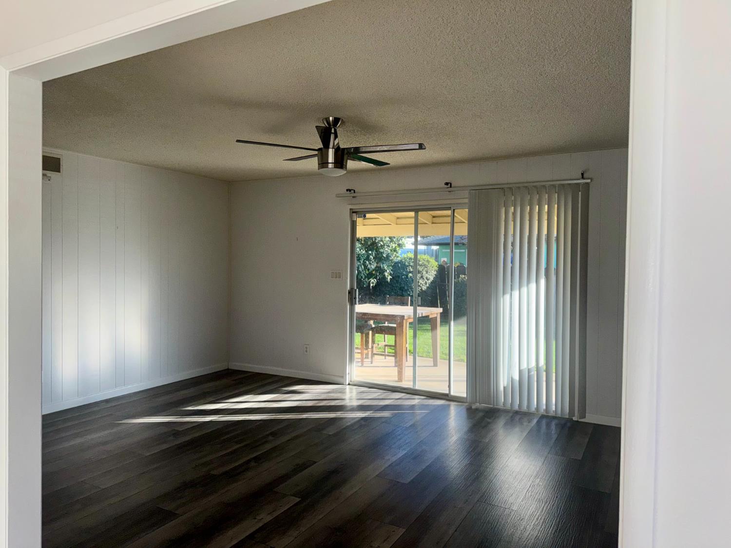 2617 W Sussex Way, Fresno, CA, 93705