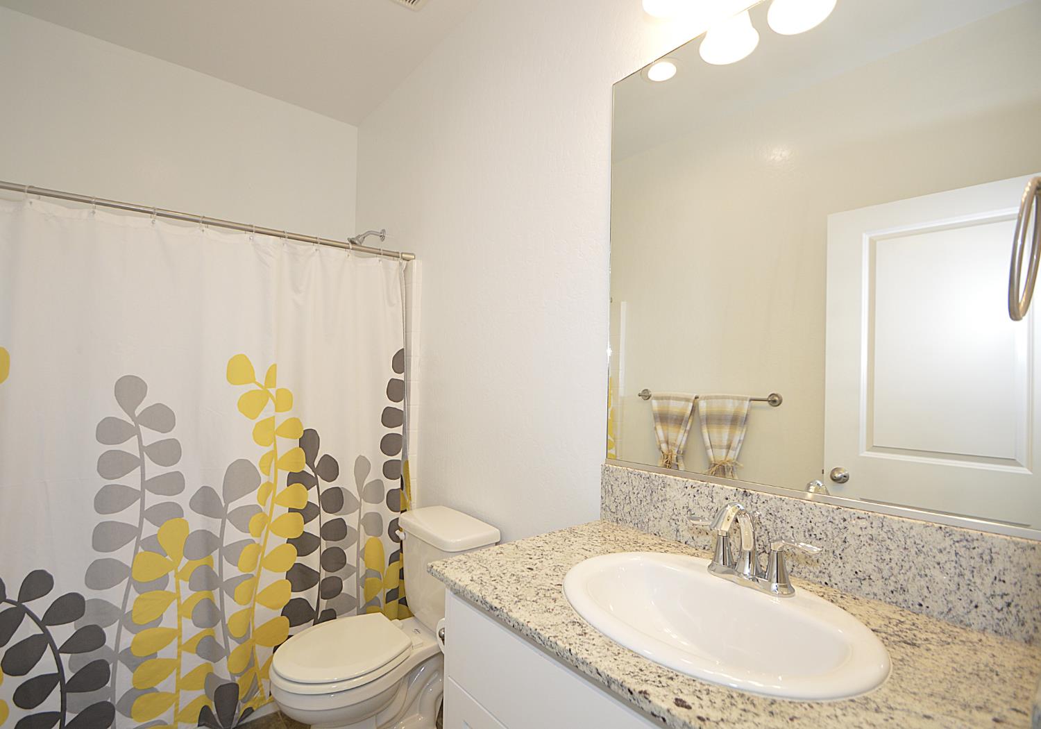 3412 W Venice, Visalia, CA, 93277