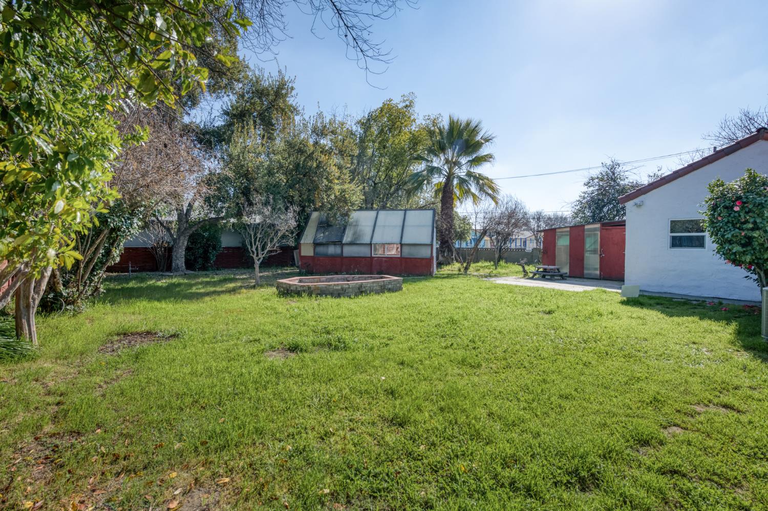 2004 N Maple Avenue, Fresno, CA, 93703