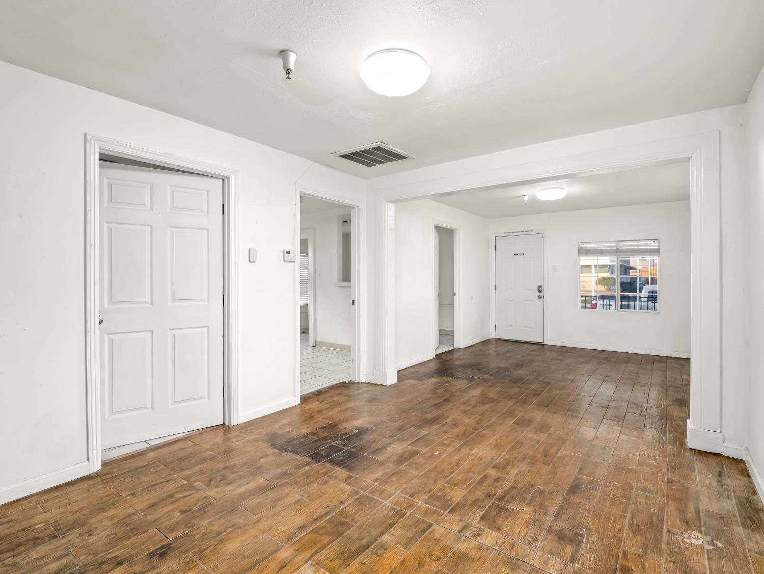 2624 E Olive, Fresno, CA, 93701