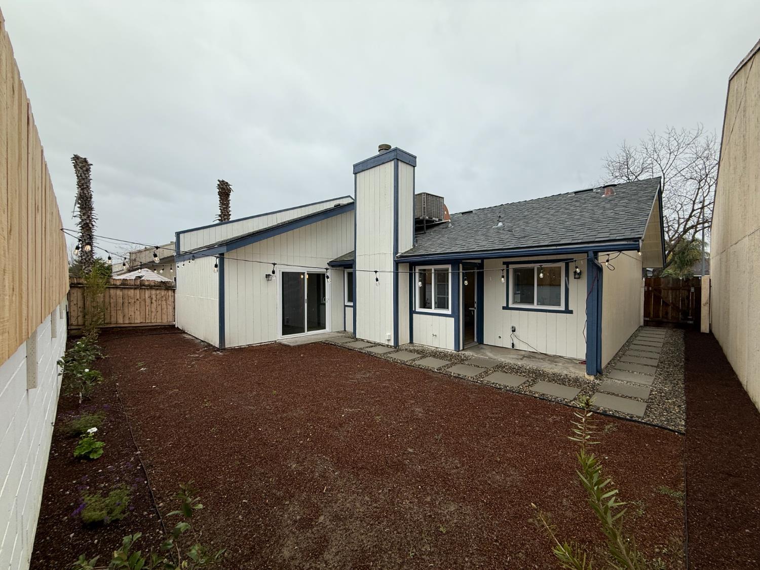 2024 N Laureen Avenue, Fresno, CA, 93703