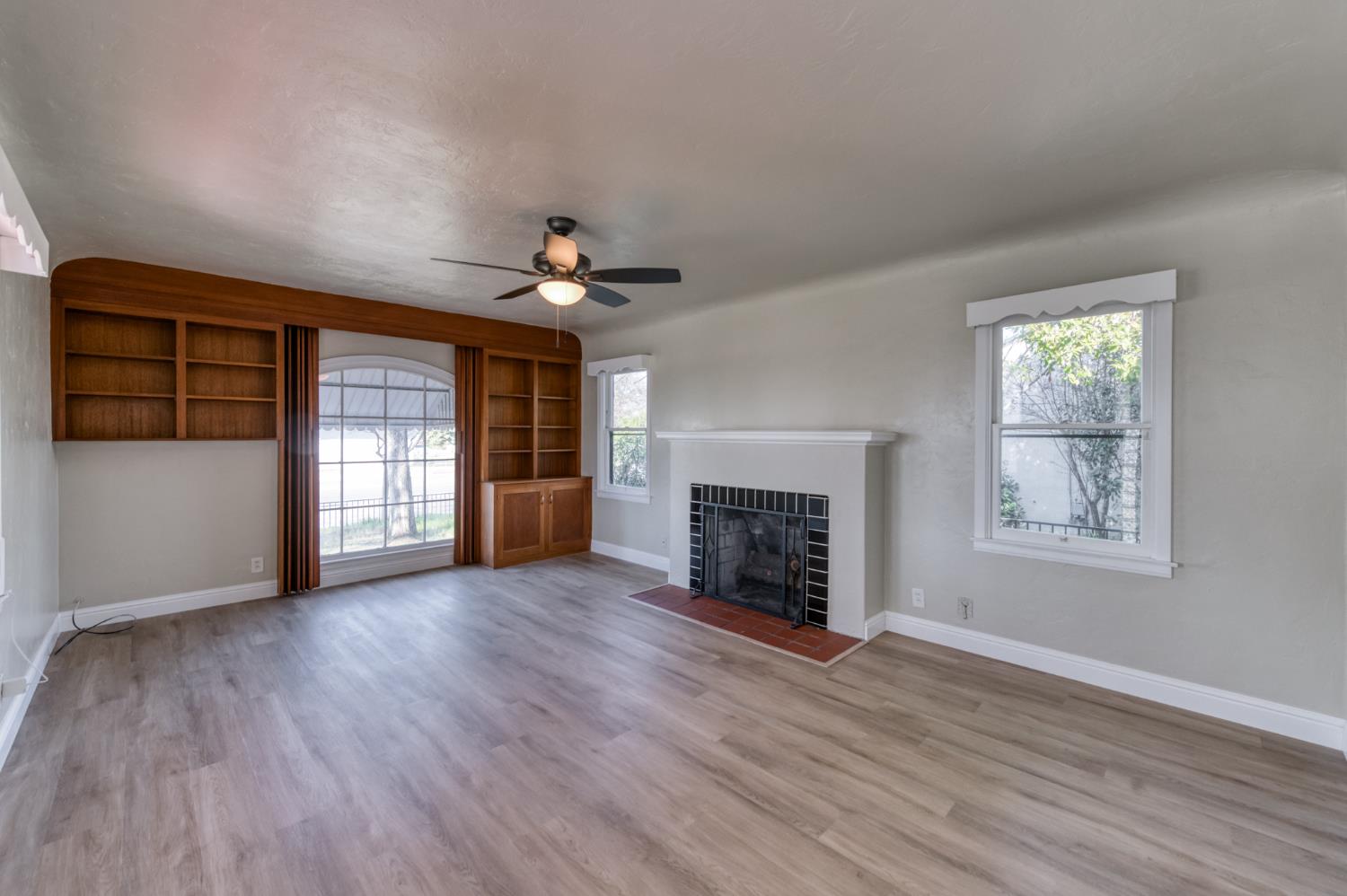 2004 N Maple Avenue, Fresno, CA, 93703