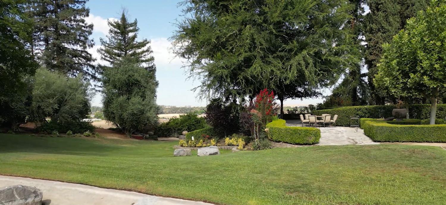 12950 N Willow Avenue, Clovis, CA, 93619