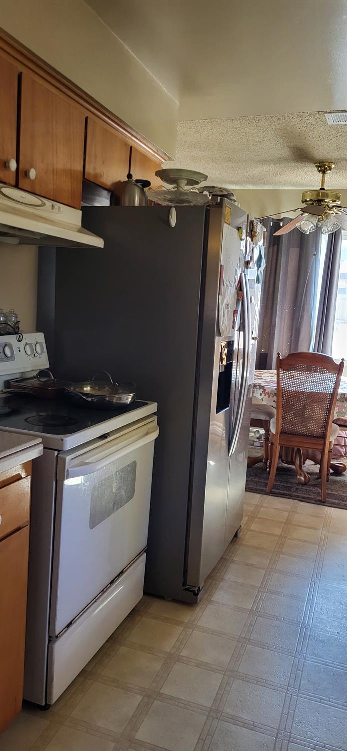 6488 N Kennedy, Fresno, CA, 93710