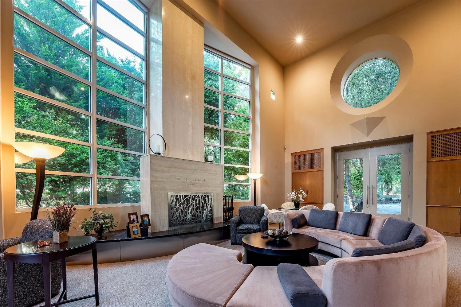 12950 N Willow Avenue, Clovis, CA, 93619