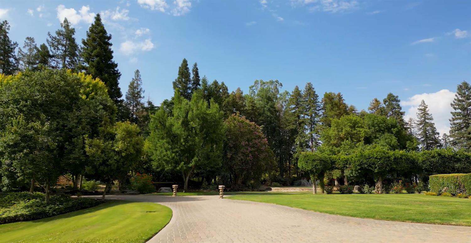 12950 N Willow Avenue, Clovis, CA, 93619