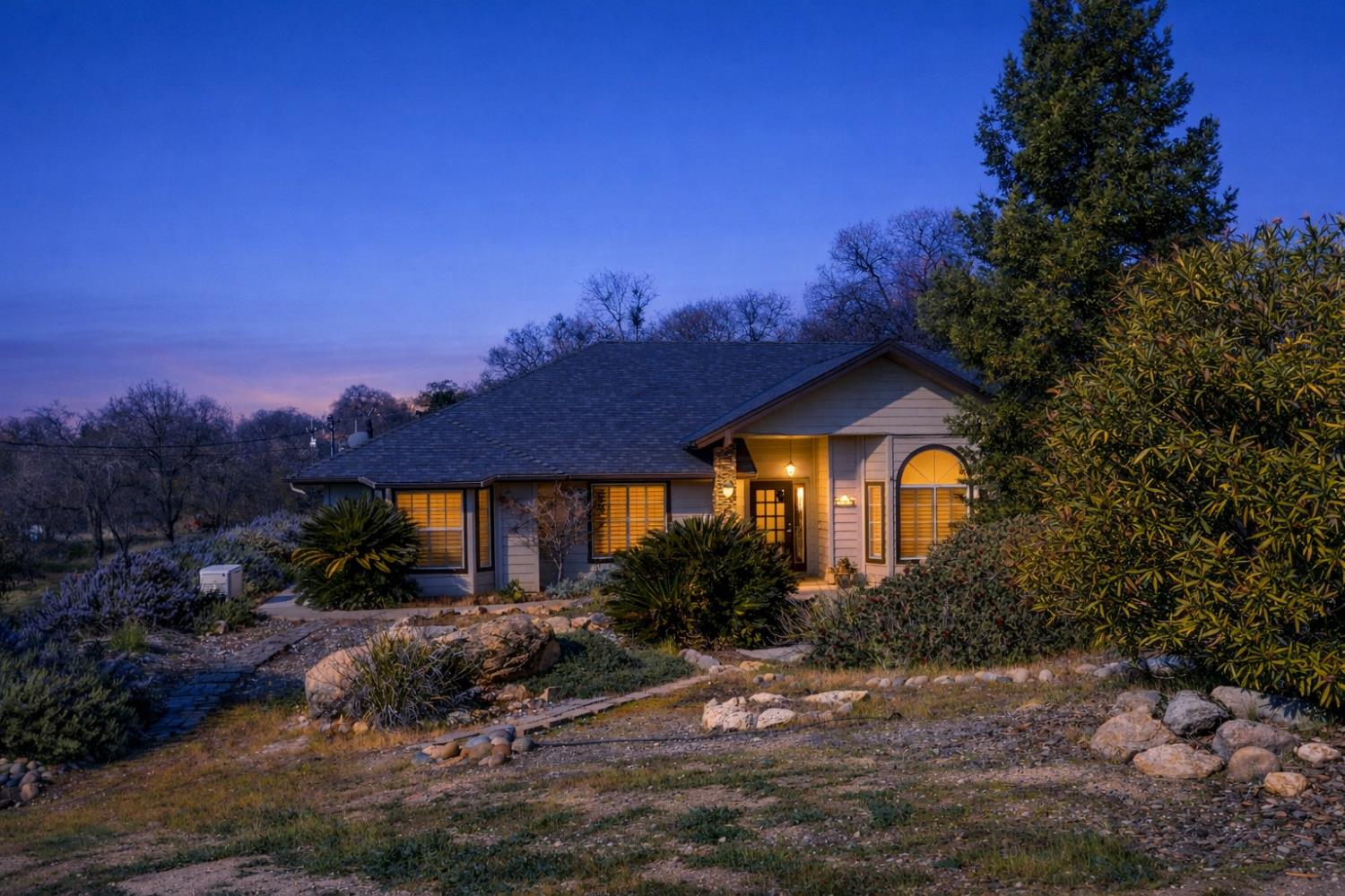 1689 E Trenton Avenue, Fresno, CA, 93720