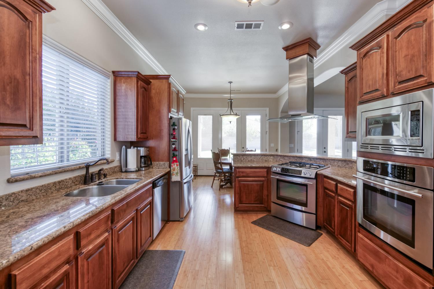 6125 Del Monte Court, Chowchilla, CA, 93610