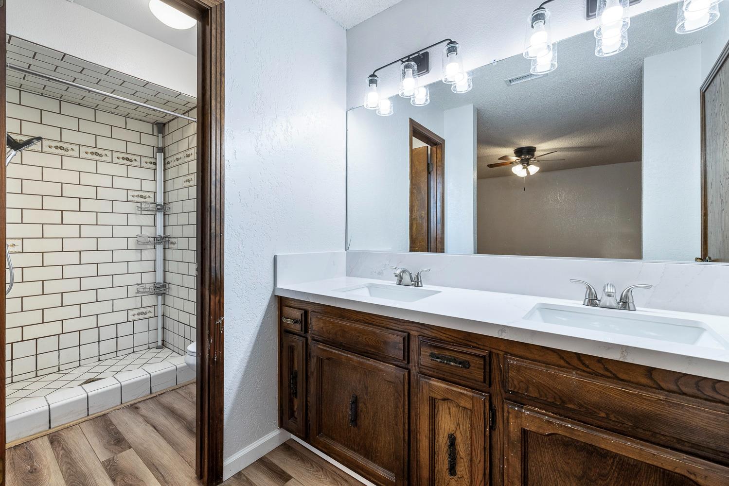 1629 Willow Avenue, Clovis, CA, 93612