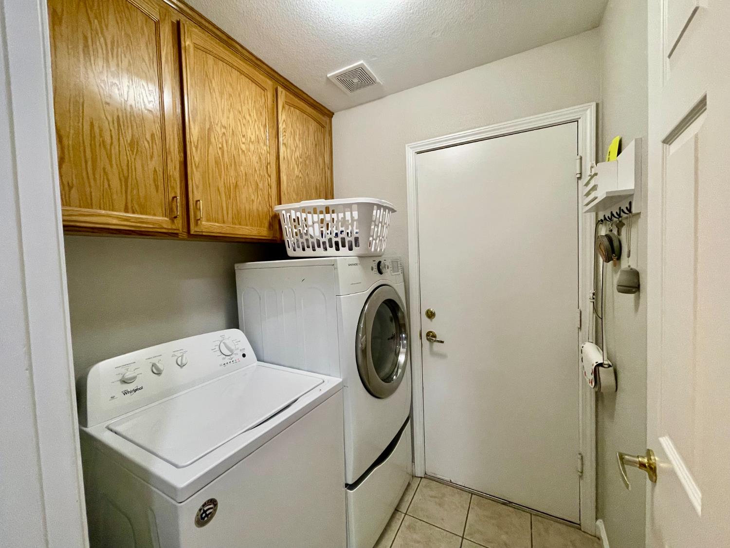 443 S Park Avenue, Kerman, CA, 93630