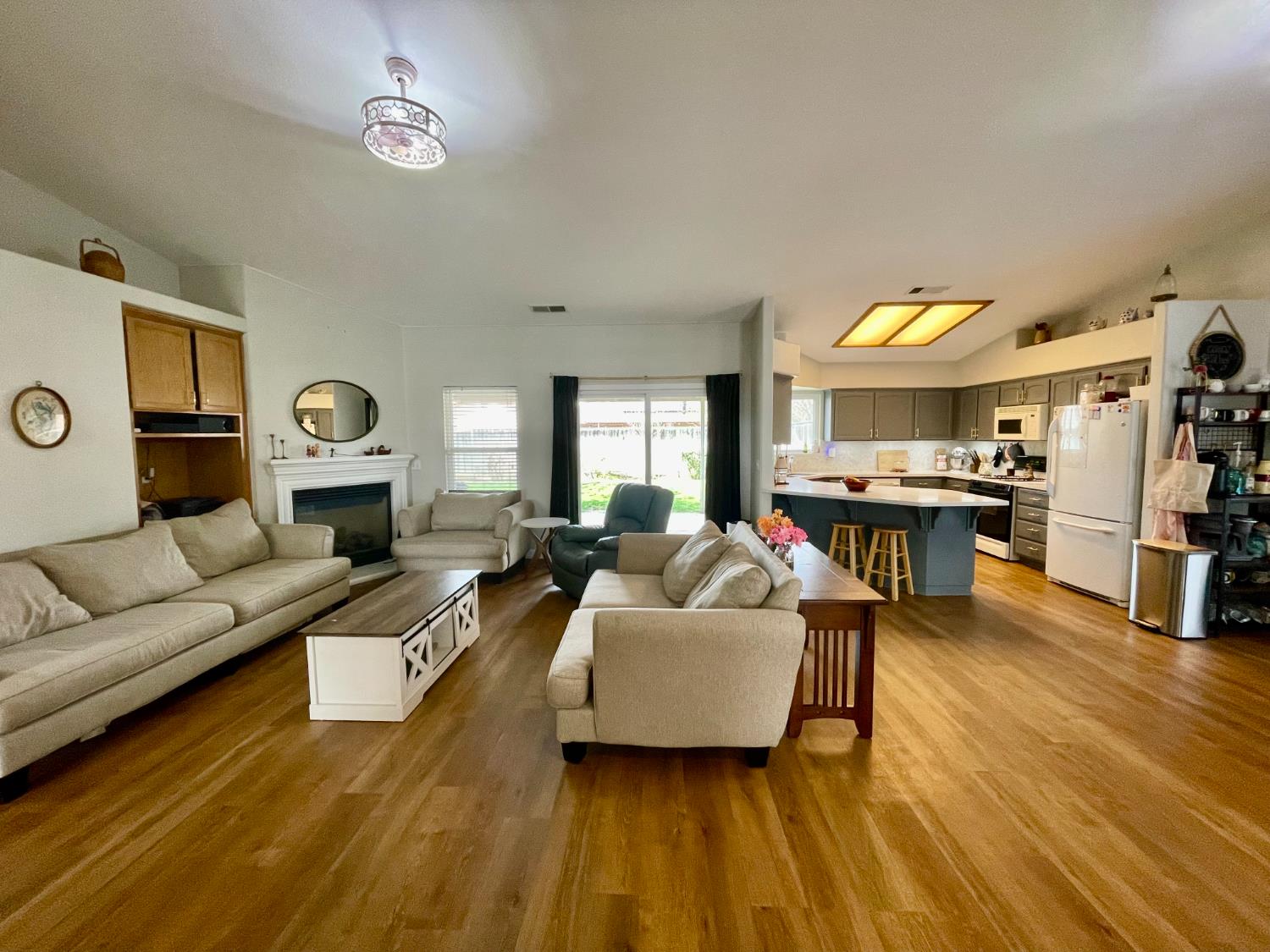 443 S Park Avenue, Kerman, CA, 93630