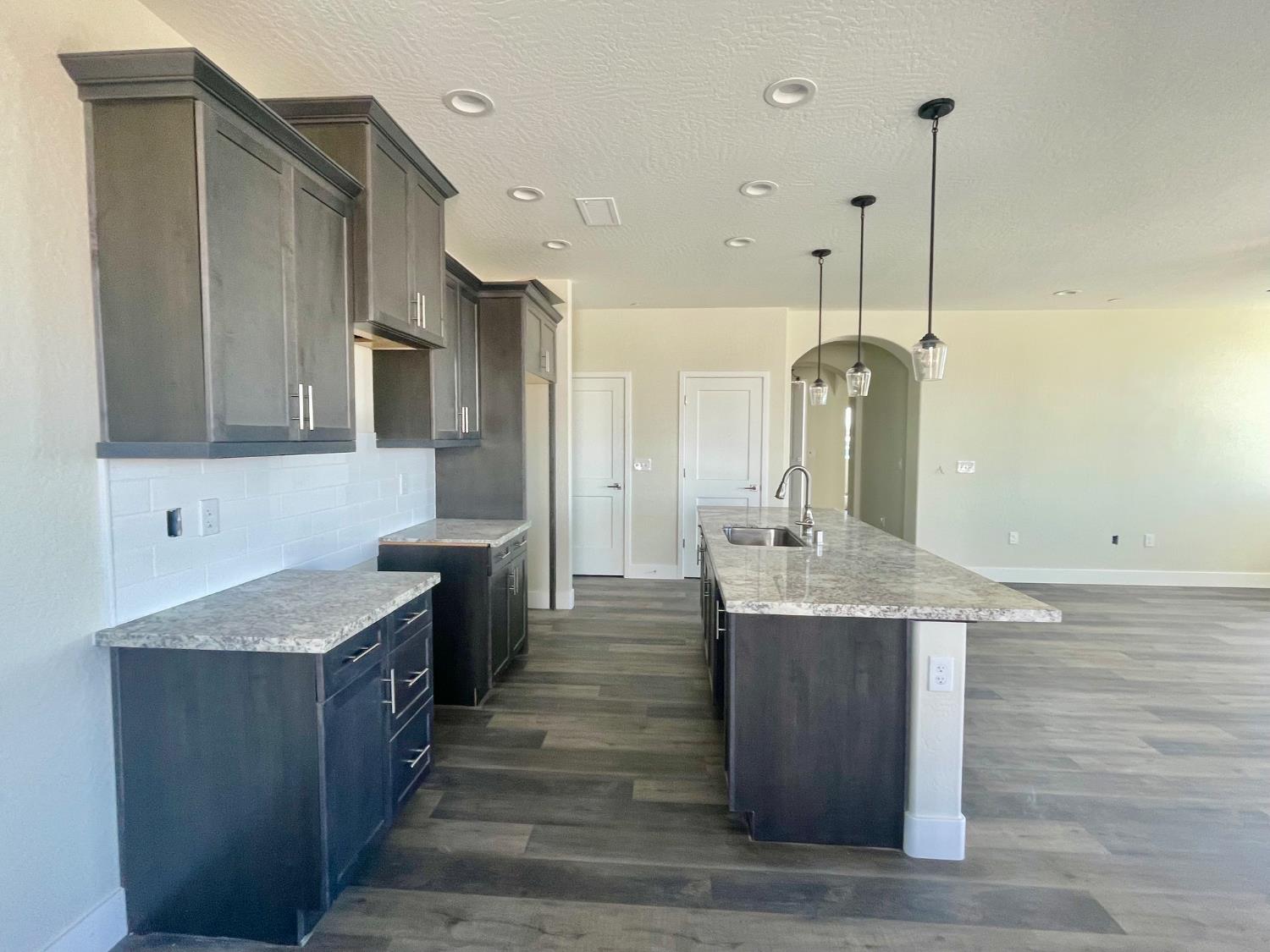 16220 West David Ave, Kerman, CA, 93630