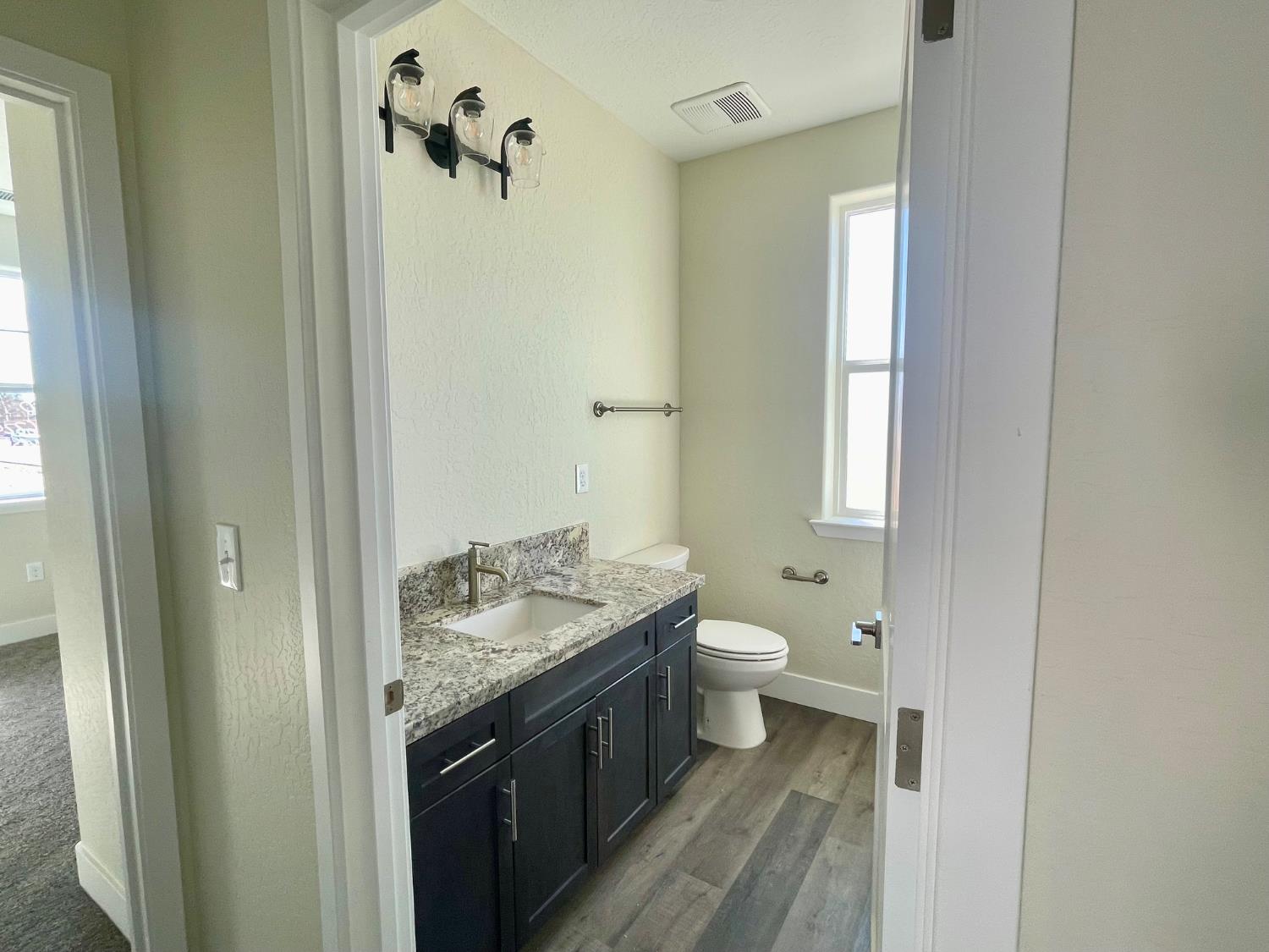 16220 West David Ave, Kerman, CA, 93630