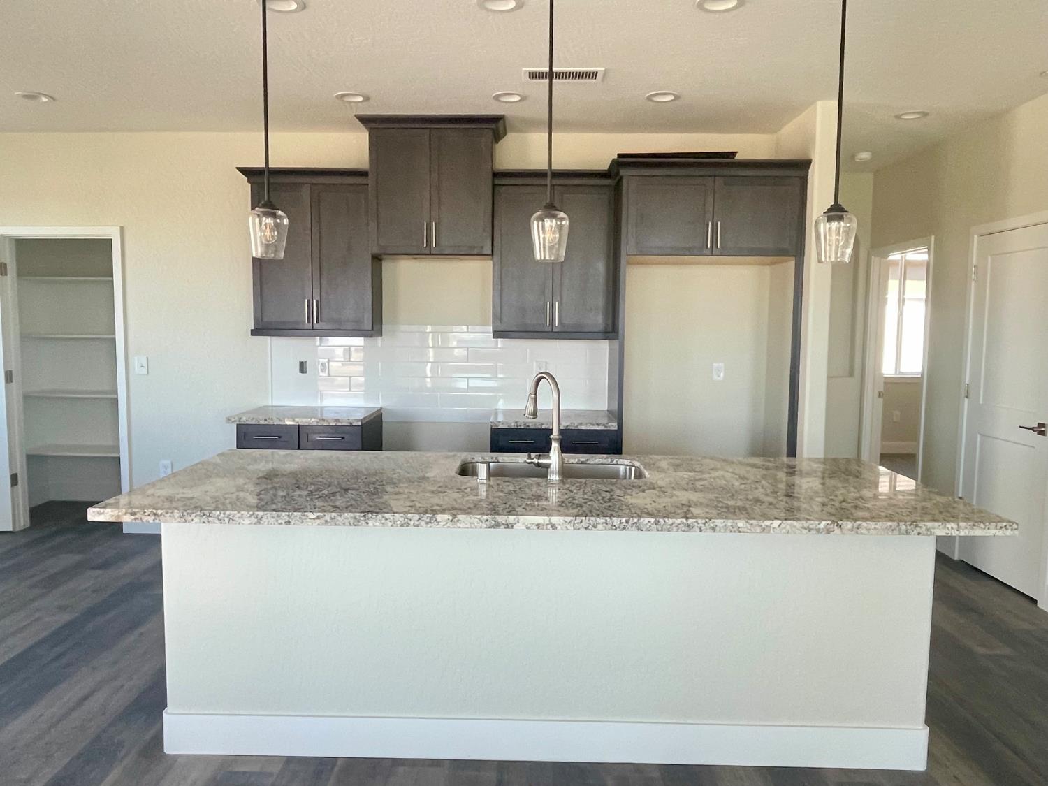 16220 West David Ave, Kerman, CA, 93630