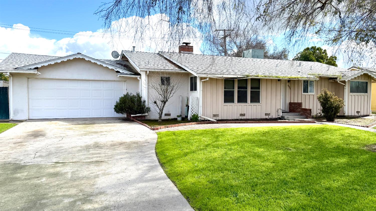 2335 N Douty Street, Hanford, CA, 93230