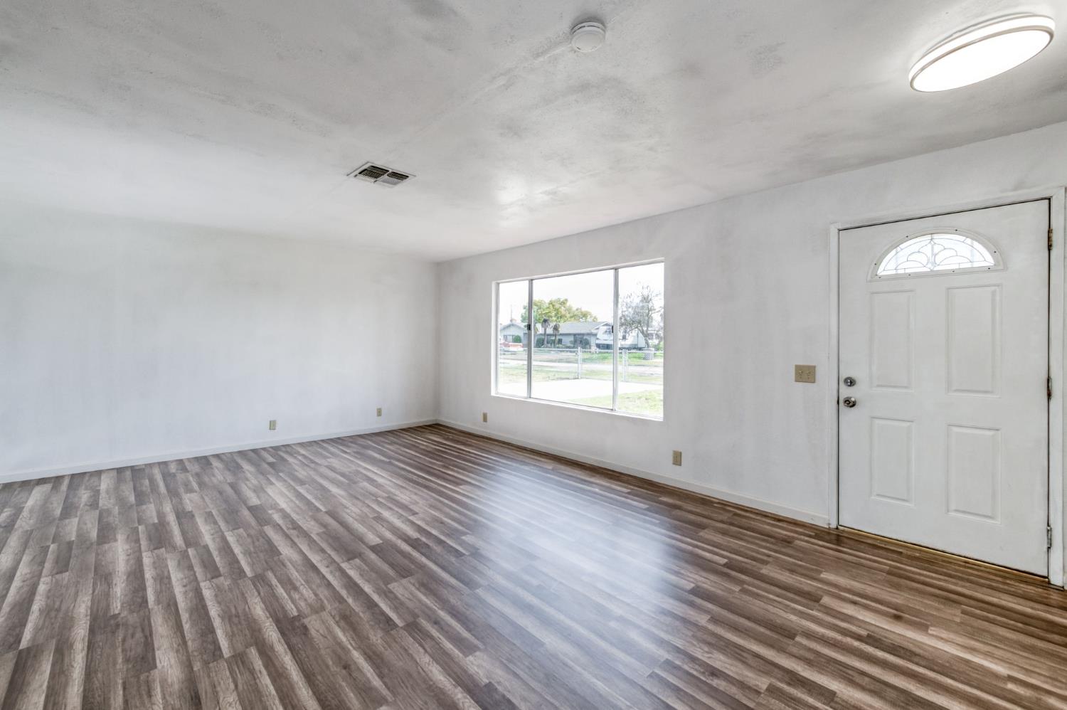 3448 W Peralta Way, Fresno, CA, 93722