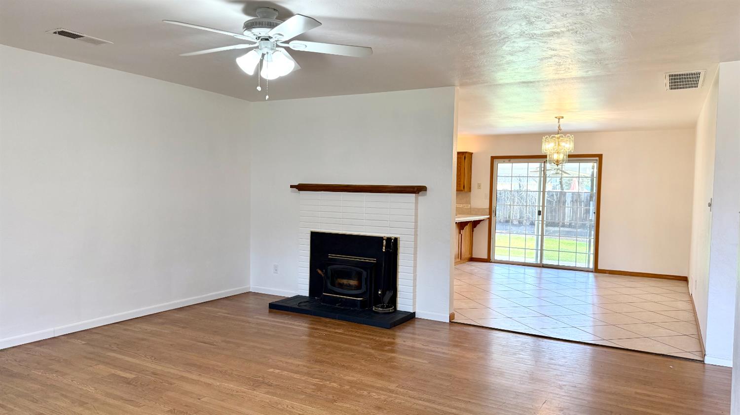 2335 N Douty Street, Hanford, CA, 93230