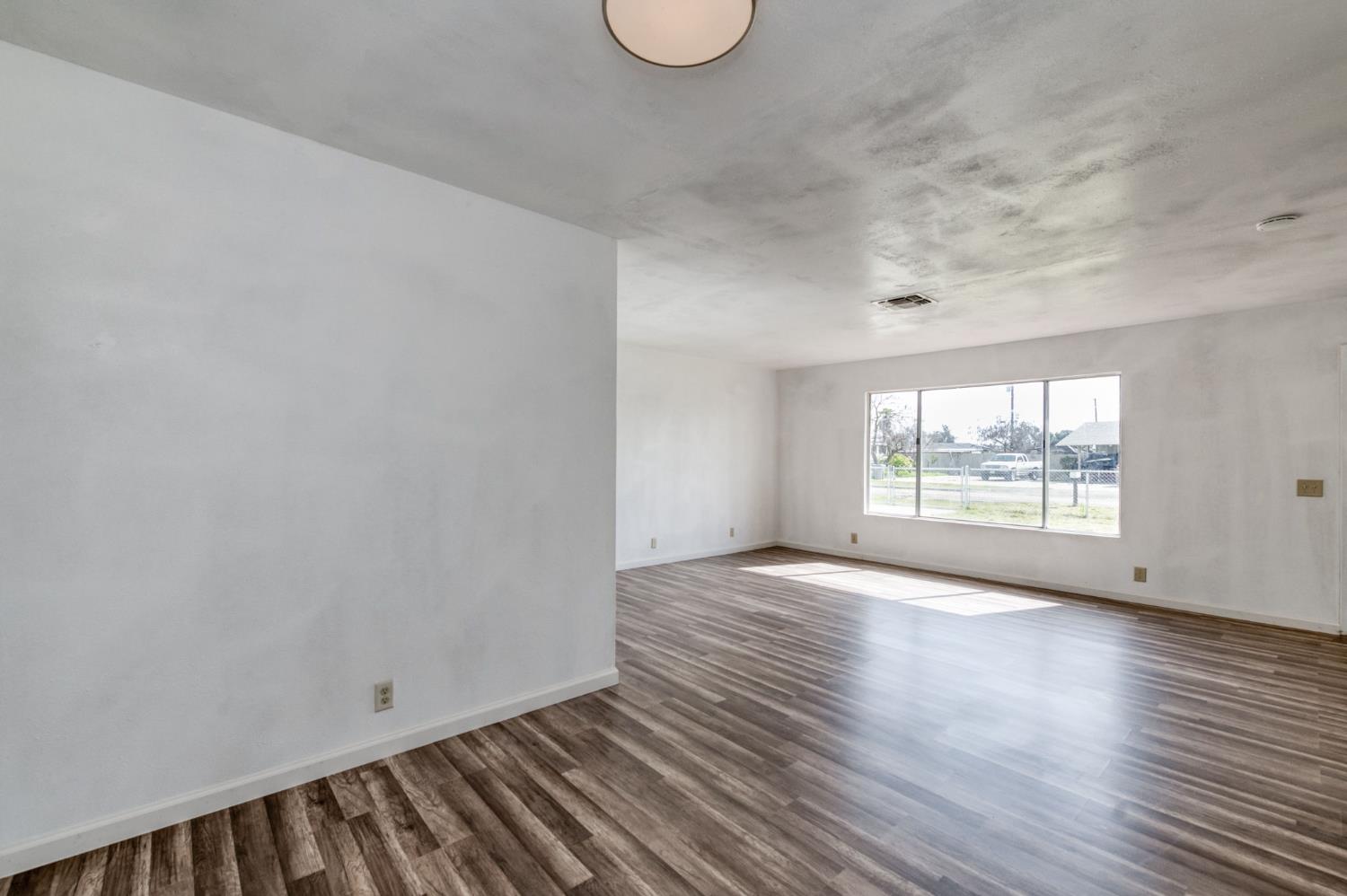 3448 W Peralta Way, Fresno, CA, 93722