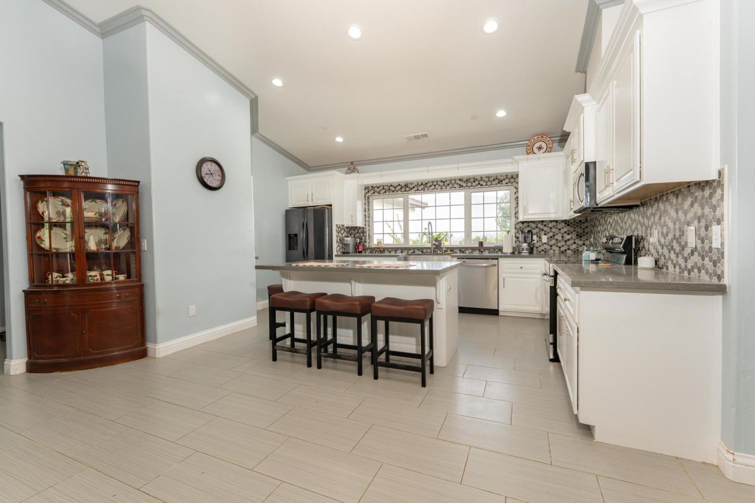 16605 Deer Creek Drive, Springville, CA, 93265